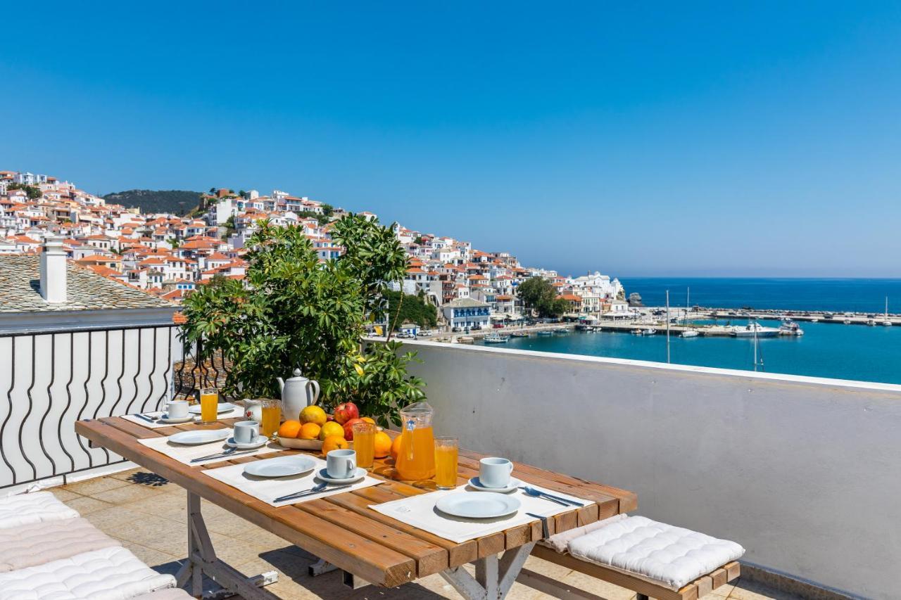 Regina Hotel Skopelos Town Exterior foto