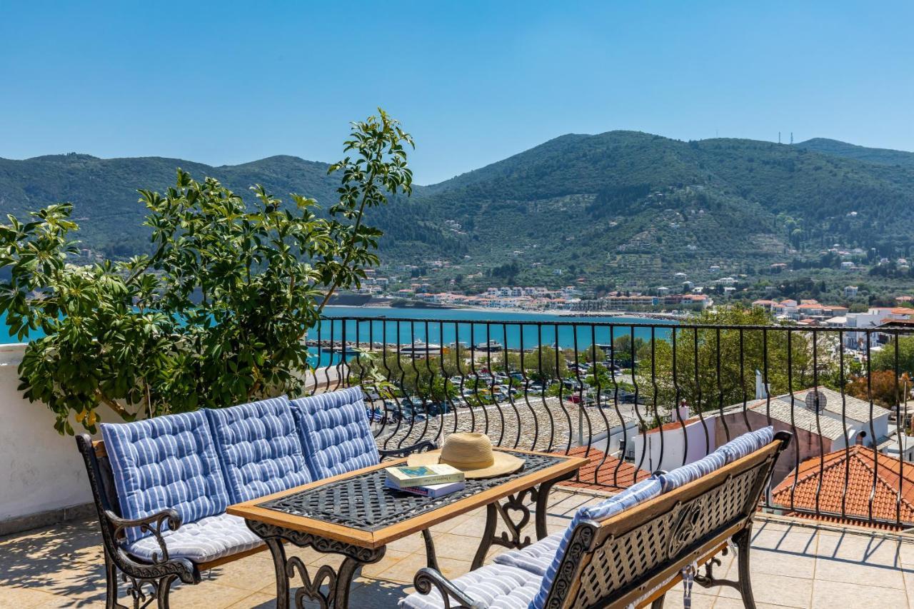 Regina Hotel Skopelos Town Exterior foto