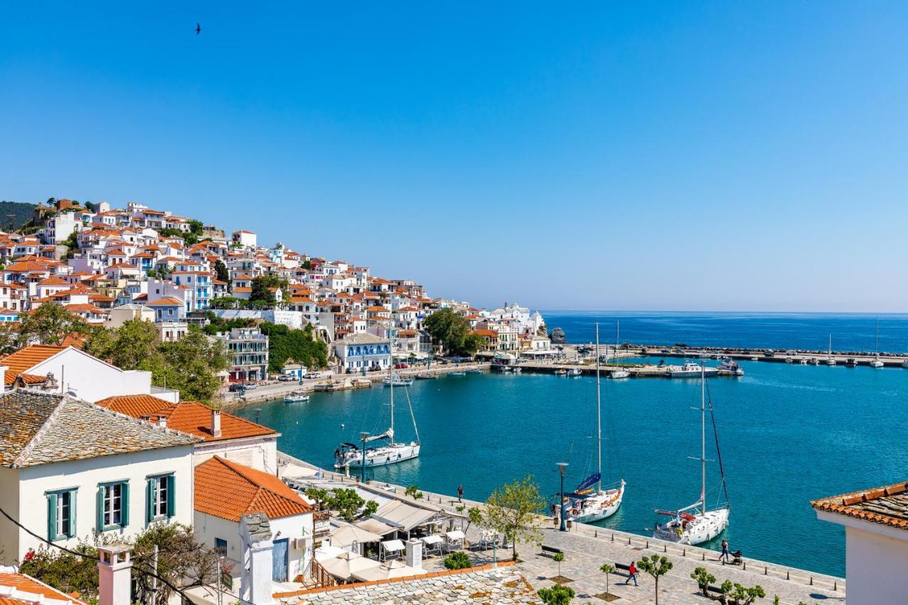 Regina Hotel Skopelos Town Exterior foto